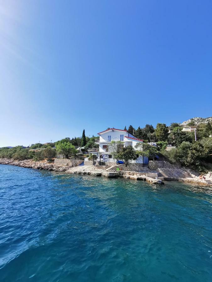 Apartmani Mila Starigrad Paklenica Exterior foto